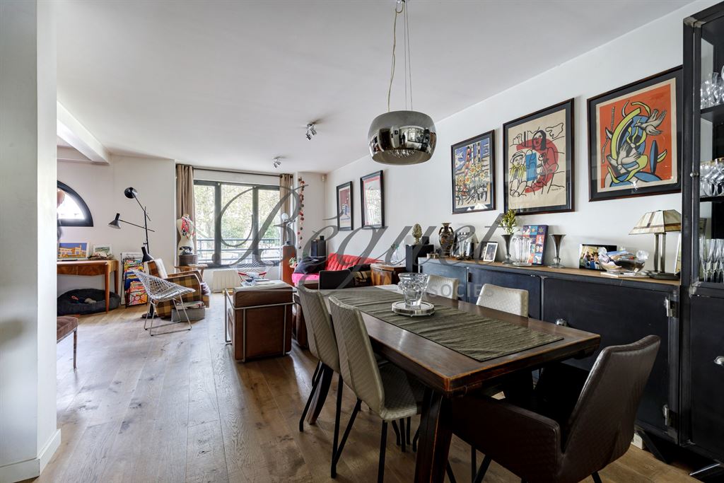 Vendu par Beguet Associés : Hauts de Seine- Boulogne Mairie 92100 Appartement Duplex 149 m² 4 Ch Jardin