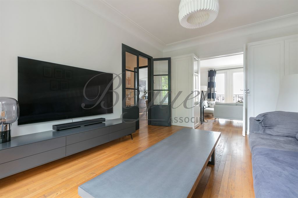 A vendre chez Beguet Associés : BOULOGNE DUPANLOUP-PRINCE MARMOTTAN 92100 MAISON 240 m² JARDIN