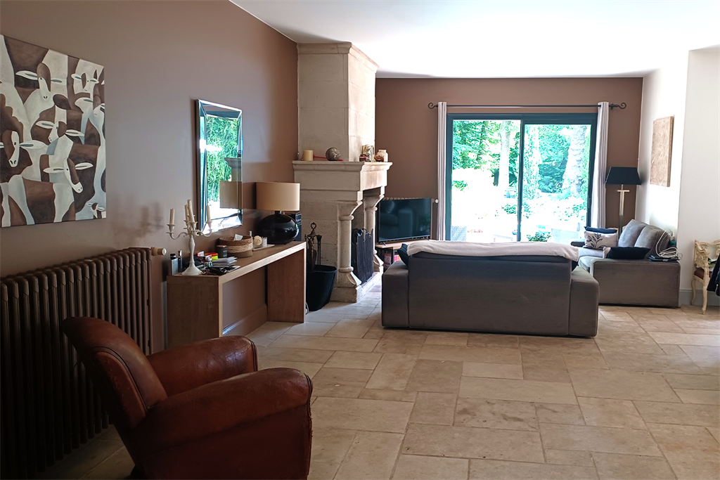 A vendre chez Beguet Associés : Montbazon - 37250 - Mauson 137m² - 3 Chambres - Jardin 800 m² - PISCINE - Accès à l’Indre