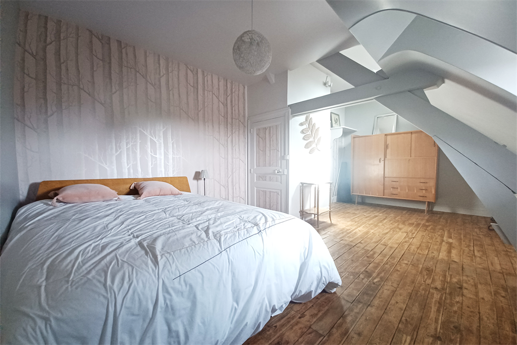 Vendu par Beguet Associés : Blois - 41000 - Maison - 154 m² - 5 Chambres - Jardin 580 m²