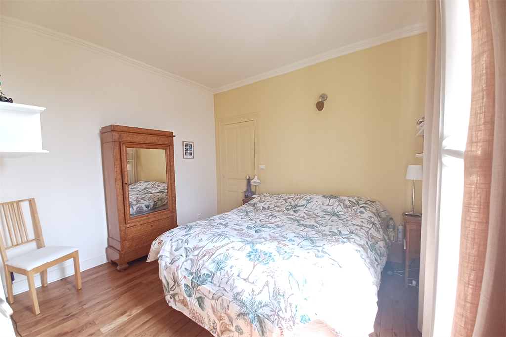 Vendu par Beguet Associés : Blois - 41000 - Maison - 154 m² - 5 Chambres - Jardin 580 m²