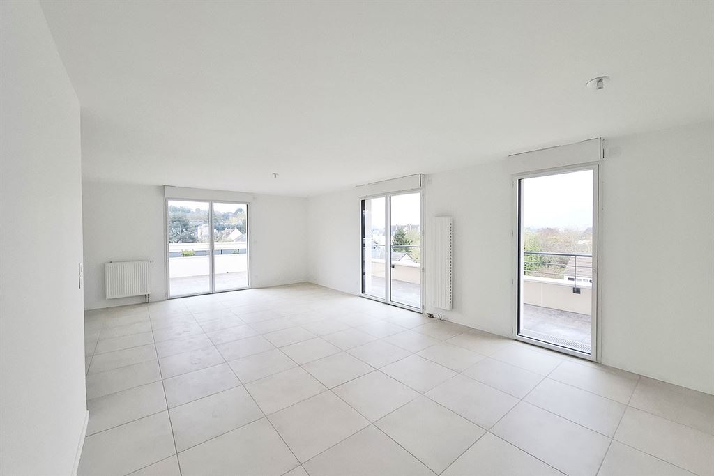 A vendre chez Beguet Associés : Tours - 37540 - Appartement neuf T5 - 101.9 m² - 3 Chambres - Terrasses 62.2 m²