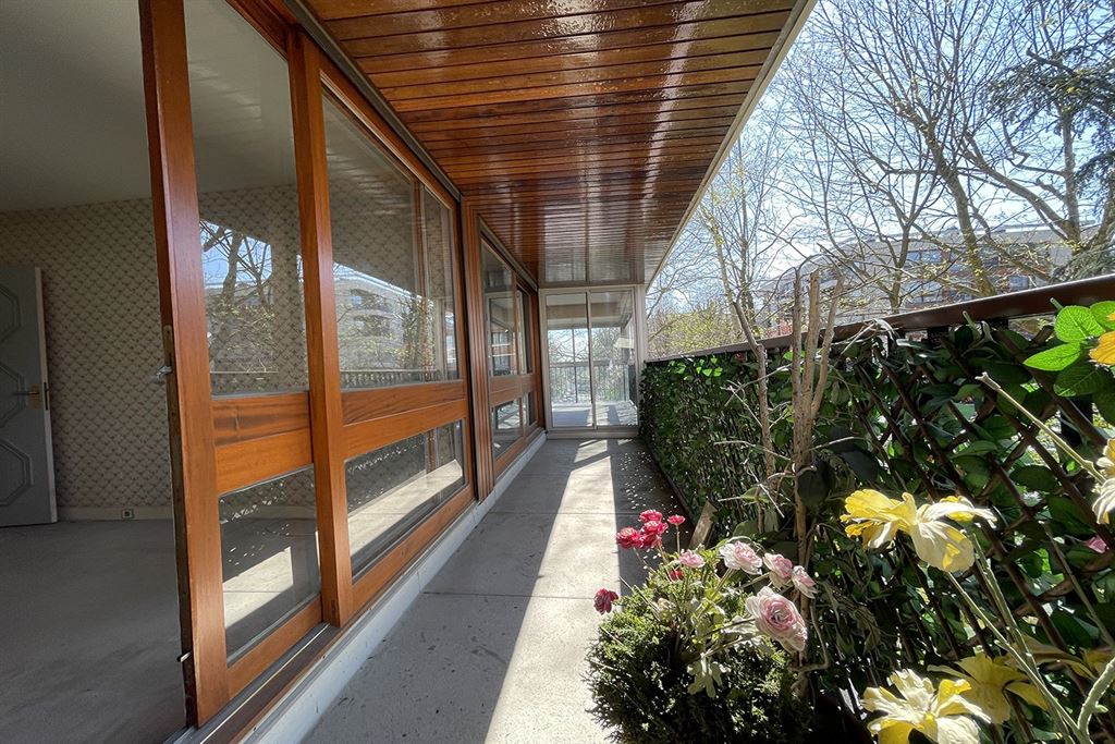 A vendre chez Beguet Associés : 
