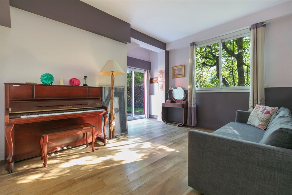 A vendre chez Beguet Associés : HAUTS DE SEINE 92210 SAINT CLOUD MAISON 180 m² 4 CHAMBRES JARDIN
