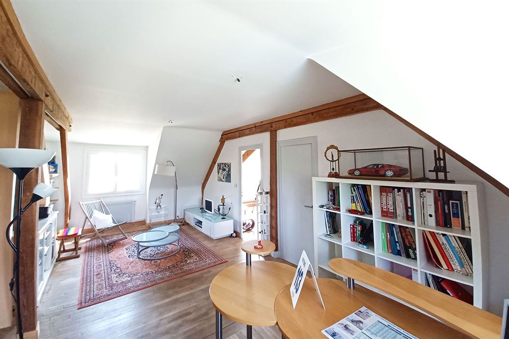 A vendre chez Beguet Associés : Amboise - 37400 - Maison - 182 m² - 4/5 Chambres - Jardin 2000 m² - Piscine