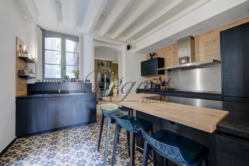 A vendre chez Beguet Associés : Vernou sur Brenne, 37210, Maison 340 m², Maison de gardien et 2 gites 160 m², 8 chambres, piscine, p