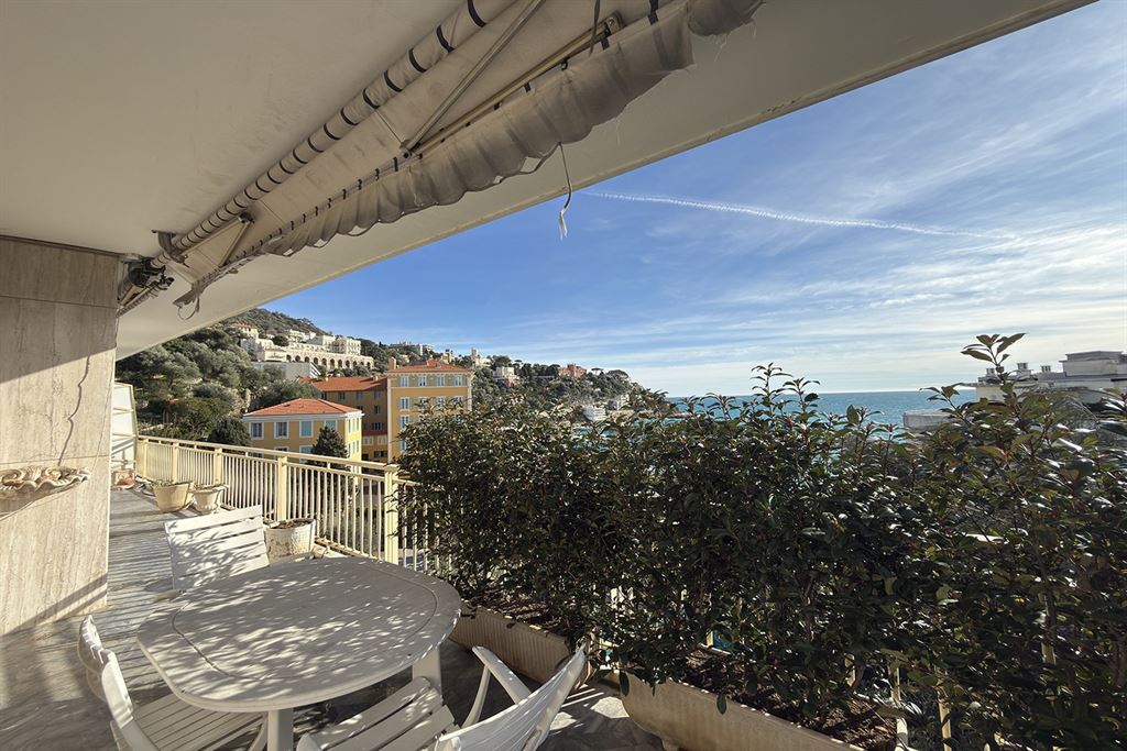 A vendre chez Beguet Associés : FRANCE COTE D’AZUR NICE 06300 CAP DE NICE APPARTEMENT 137 m² 2 CHAMBRES VUE MER TERRASSE 30 m² BOX