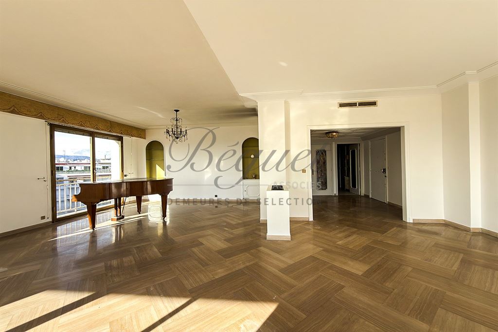 A vendre chez Beguet Associés : FRANCE COTE D’AZUR NICE 06300 CAP DE NICE APPARTEMENT 137 m² 2 CHAMBRES VUE MER TERRASSE 30 m² BOX