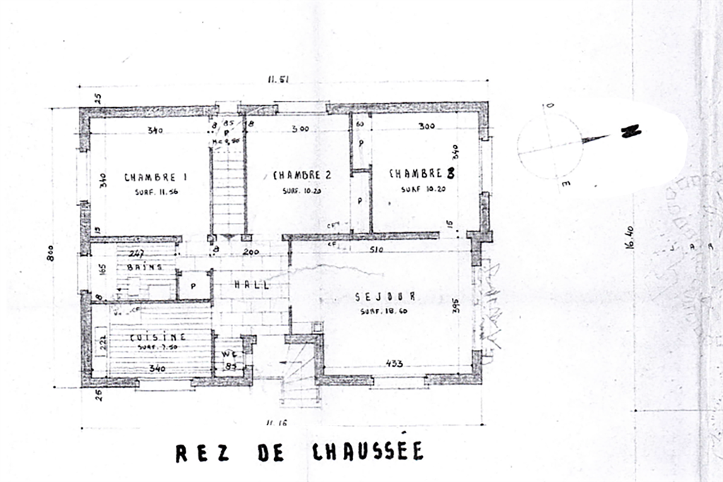 A vendre chez Beguet Associés : Chaville – Vélizy-Villacoublay (78140), Yvelines – Maison des années 1960, 93 m² / 151 m², jardin et sous-sol total