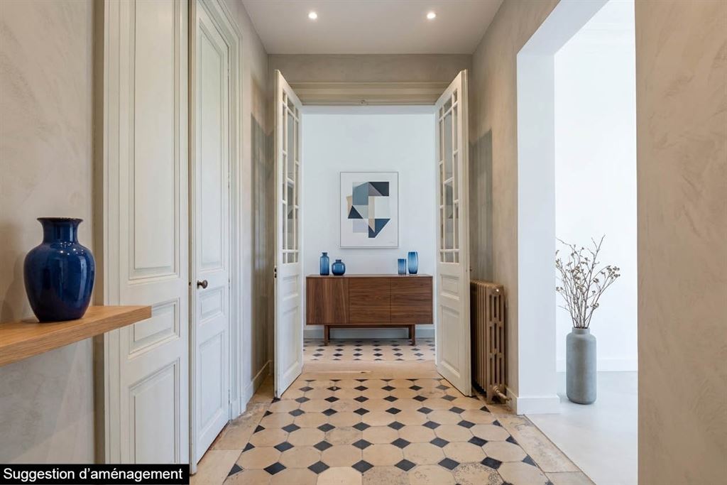 A vendre chez Beguet Associés : Tours - 37000 - Centre-ville - 230 m² - 8 pièces - 5/6 chambres - jardin