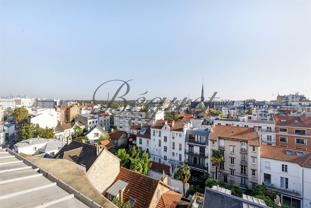 A vendre chez Beguet Associés : Boulogne-Billancourt (92100) – Appartement de 84 m² au 7e étage, terrasse – Hauts-de-Seine, Île-de-France