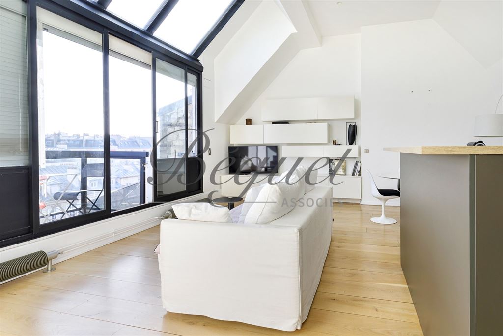 A vendre chez Beguet Associés : Boulogne-Billancourt (92100) – Appartement de 84 m² au 7e étage, terrasse – Hauts-de-Seine, Île-de-France