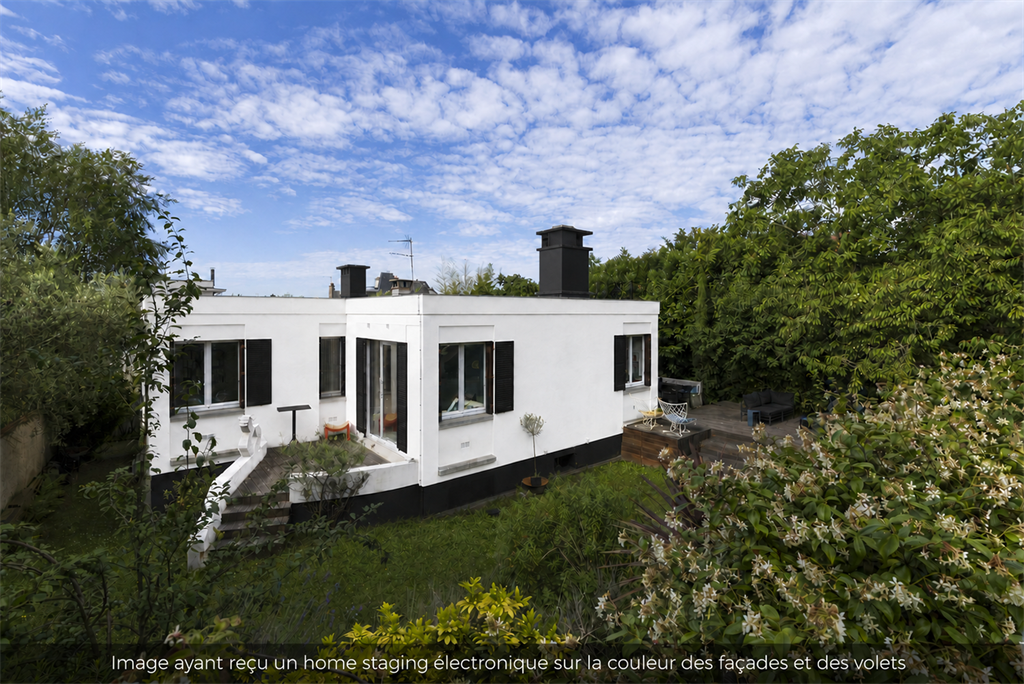 A vendre chez Beguet Associés : SAINT CLOUD  MONTRETOUT 92210 - MAISON 310 m² - 5/6 CHAMBRES + 2/3 BUREAUX  700 m² TERRAIN - PARKING
