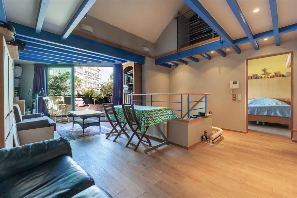 A vendre chez Beguet Associés : BOULOGNE 92100  LES PASSAGES - MAISON  258 m²/ 290 m² - 6 CHAMBRES - JARDIN - TERRASSE - 2 PARKINGS