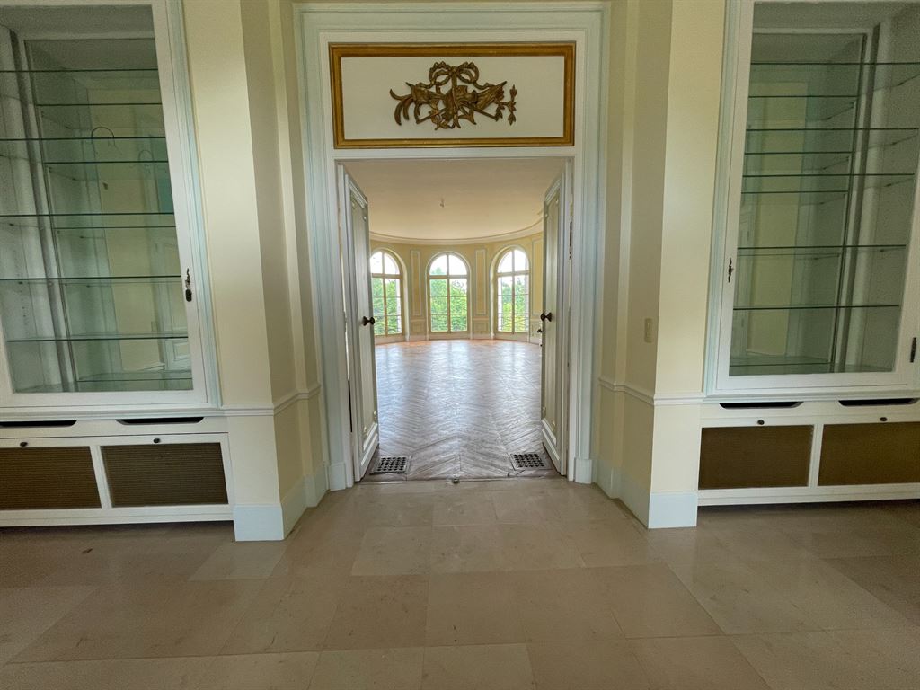 A vendre chez Beguet Associés : LOUVECIENNES 78430 MAISON 500 m² 6 CHAMBRES PARC