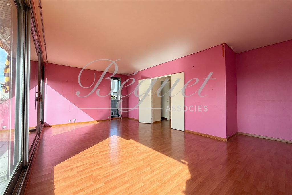 A vendre chez Beguet Associés : Boulogne nord (92100) – Appartement dernier étage de 117 m², 3 chambres, 56 m² d’espaces extérieurs Terrasses/Balcons - parking - Piscine