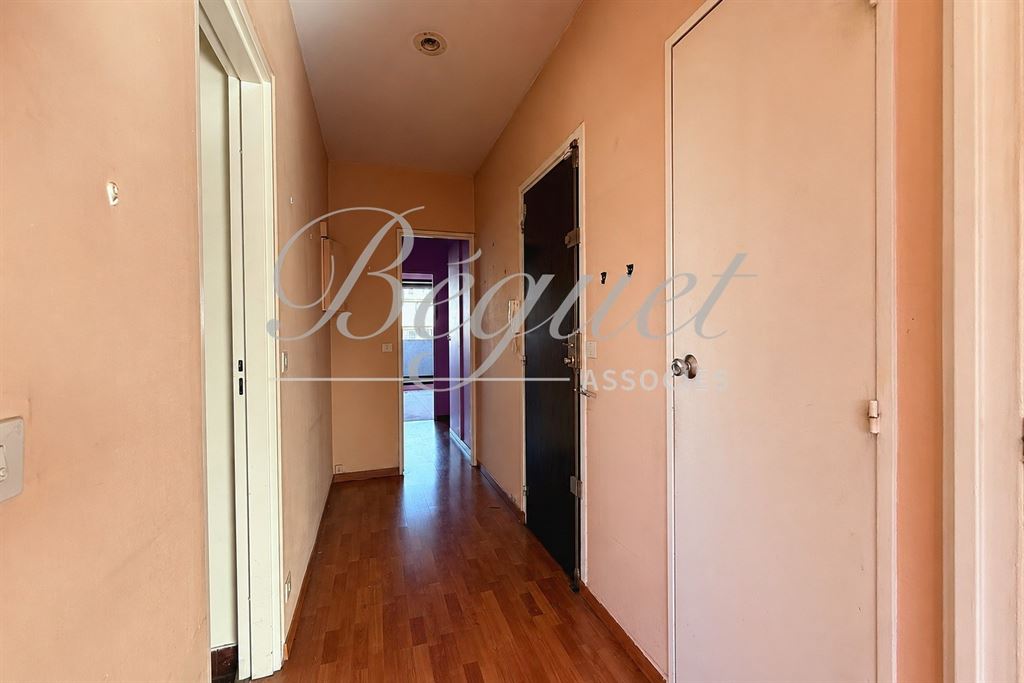 A vendre chez Beguet Associés : Boulogne nord (92100) – Appartement dernier étage de 117 m², 3 chambres, 56 m² d’espaces extérieurs Terrasses/Balcons - parking - Piscine