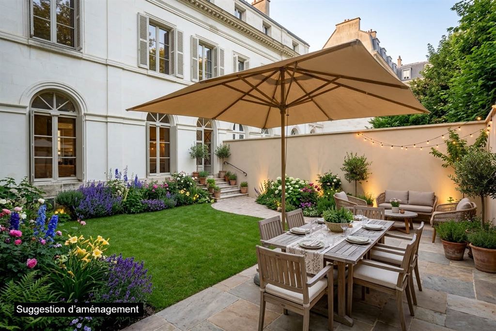 A vendre chez Beguet Associés : Tours (37000), Indre-et-Loire – Maison rénovée de 330 m², 6 chambres, jardin et 2 parkings